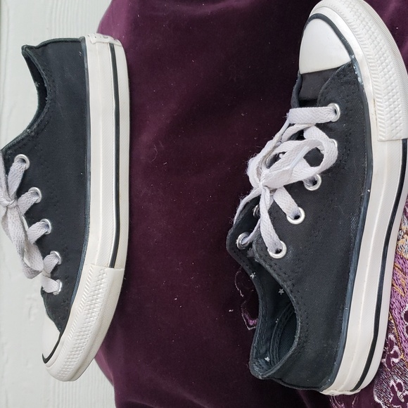 EUC CTAS Converse Sneaker-Double Tongue(Jr. 12 1/2) Kicks-$25 for 2 | Shoe Sale - Picture 3 of 8